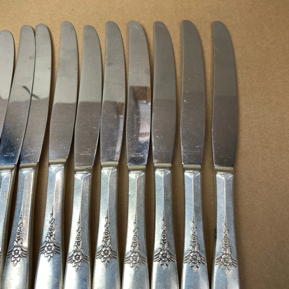 VTG 1941 Tudor Fantasy Silverware Set 58pc Service for 12 Floral Silverplate
